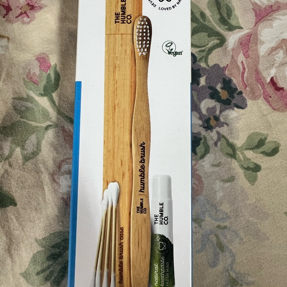 The Humble Co. Bamboo Toothbrush Kit - Picture 5 of 6